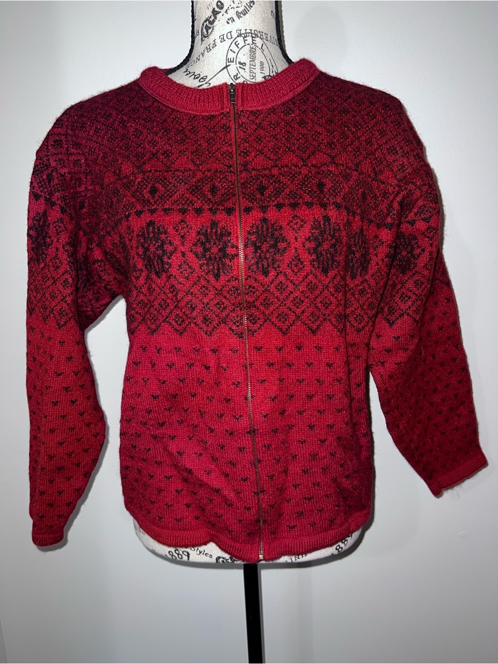 Casual Corner Vintage 100% Wool Full Zip Fair Isle Snowflake Sweater Red XL